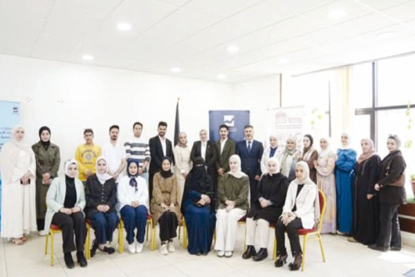 برنامج لتعزيز قدرات الشباب بالابتكار في البترا