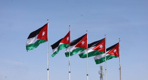 فاعليات تنهي استعداداتها للاحتفال بيوم العلم