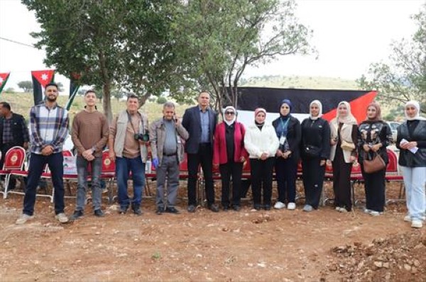 عجلون: الفايز يرعى احتفال جمعية البيئة الأردنية وشركائها بيومي العلم والأرض