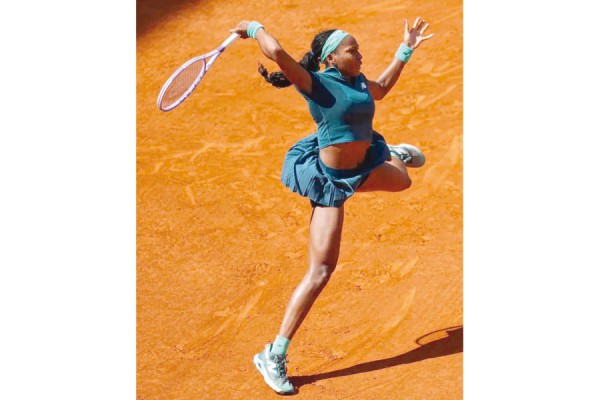 غوف تعاني صحياً قبل نهائي «تنسية مدريد»