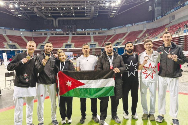 تحركات عالمية وأولمبية متباينة للاعبي التايكواندو