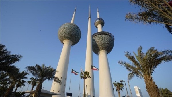 الكويت تستدعي سفير إيران احتجاجا على 