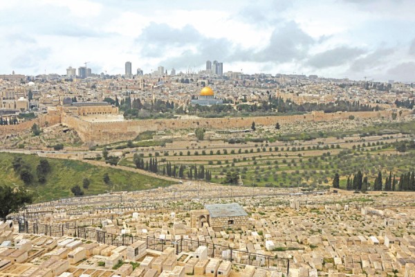 6 عقود من التهويد الممنهج في القدس الشرقية