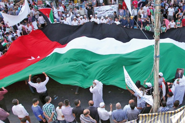 عيد الاستقلال.. محطة لتجديد الولاء للوطن وقيادته
