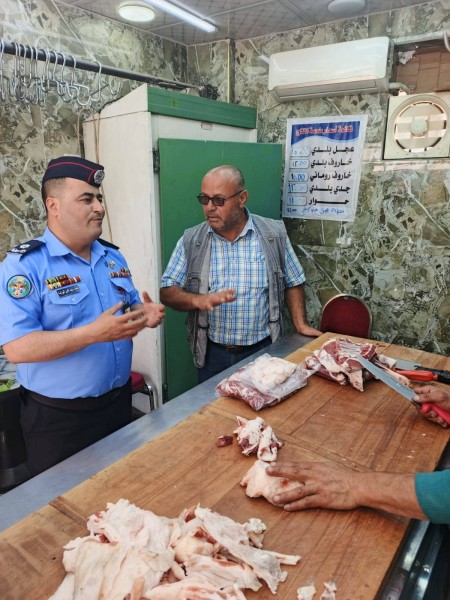 جولات رقابية ميدانية على الملاحم والحظائر للحد من المخالفات البيئية