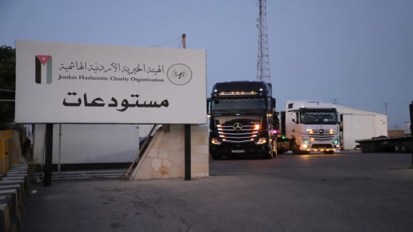 الأردن يرسل قافلة إغاثية سادسة إلى لبنان تضم 28 شاحنة #الأردن 