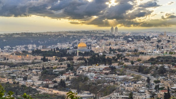 البرلمان العربي: الاحتلال يقود مشروعا لتصفية القضية الفلسطينية