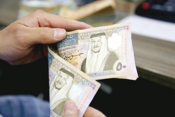 ديرانية: 4% حوالات العاملين في الخارج