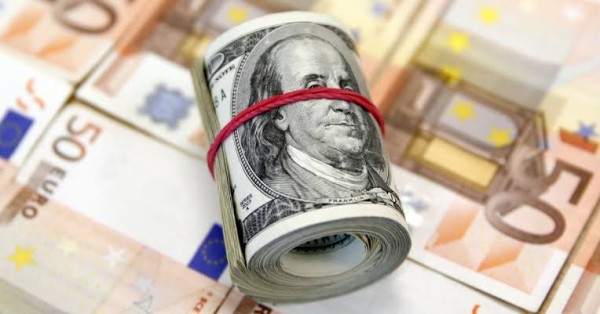 الدولار يقترب من أدنى مستوى في 10 أيام #اقتصاد 