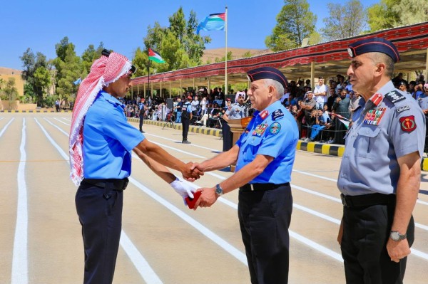 مدير الأمن العام يرعى تخريج دورة الشرطة المستجدين #الأردن 