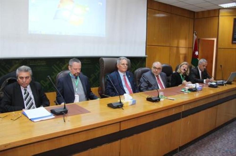 من افتتاح المؤتمر