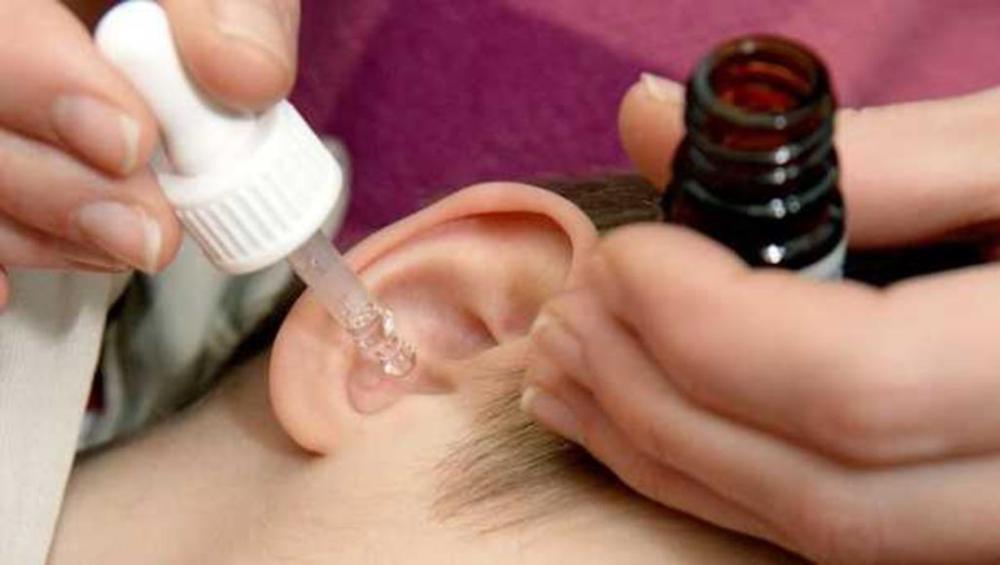 قطرات الأذن الباردة يمكن أن تسبب دوارا أو آلاما