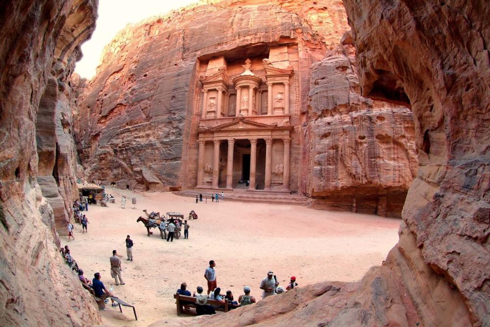 39 ألف زائر للبترا الشهر الماضي